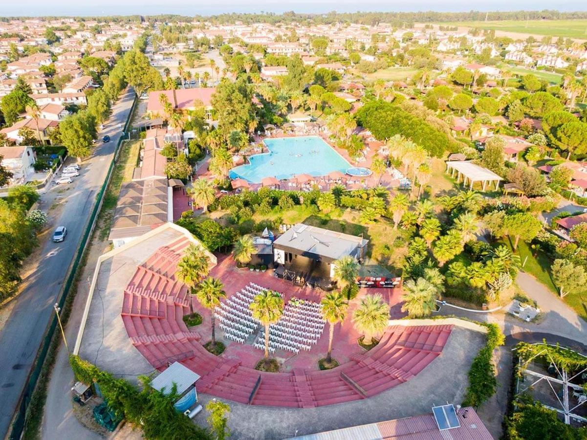 Villaggio Marlusa مارينا دي سيباري المظهر الخارجي الصورة