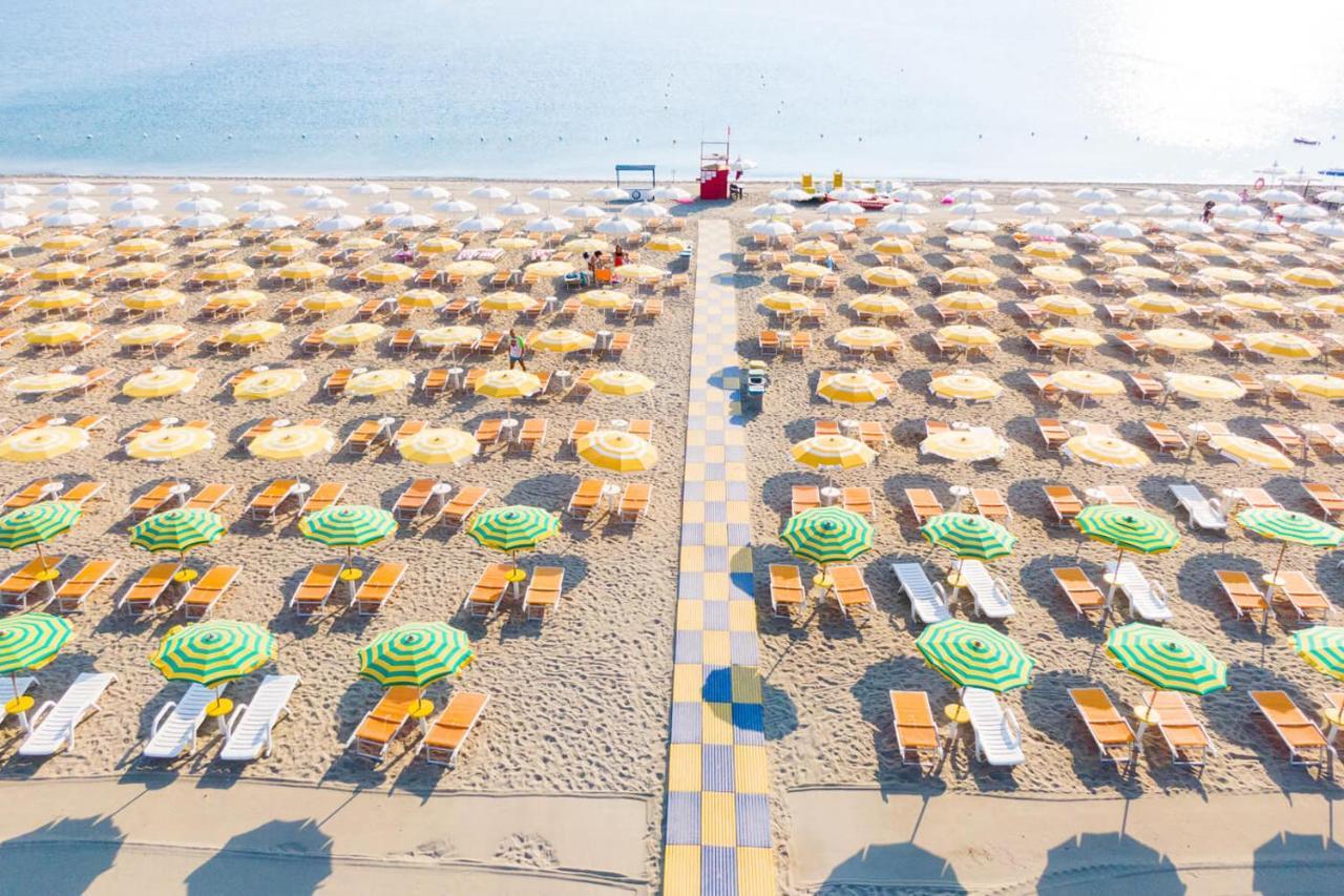 Villaggio Marlusa مارينا دي سيباري المظهر الخارجي الصورة